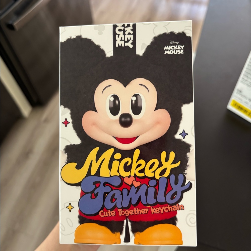 POPMART Mickey Family Cute Together Keychain-DONALD